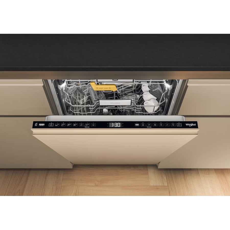 whirlpool SpaceClean integrated dishwasher