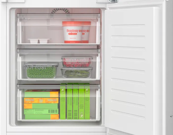 Bosch KIN96VFD0 60/40 Built-In Fridge Freezer - [Free 5-Year Parts & Labour Guarantee]