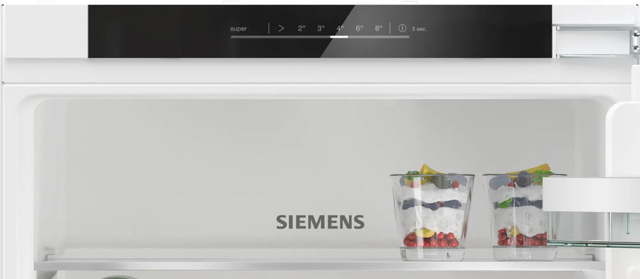 Siemens iQ300 KI86NVFE0G Built-In NoFrost 60/40 Fridge Freezer [Fixed Hinge installation]