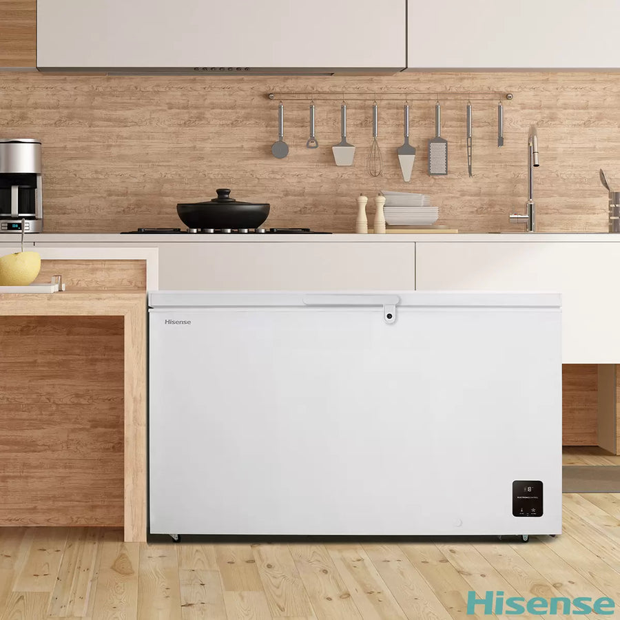 Hisense FC571D4AWLYE 372 Litre Chest Freezer - Winter Guard