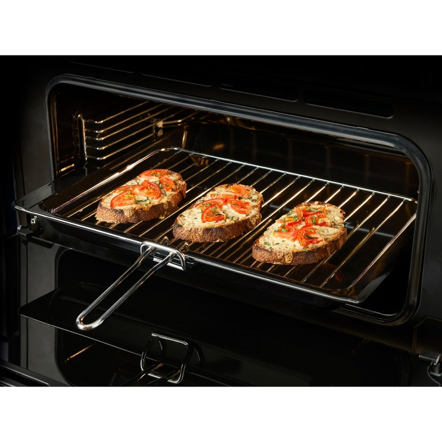 Belling Farmhouse FH110EIBK 110cm Electric Induction Range Cooker - Black