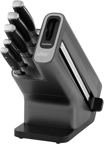 Ninja K32005UK StaySharp Knife Block with Integrated Sharpener – 5-Piece Set