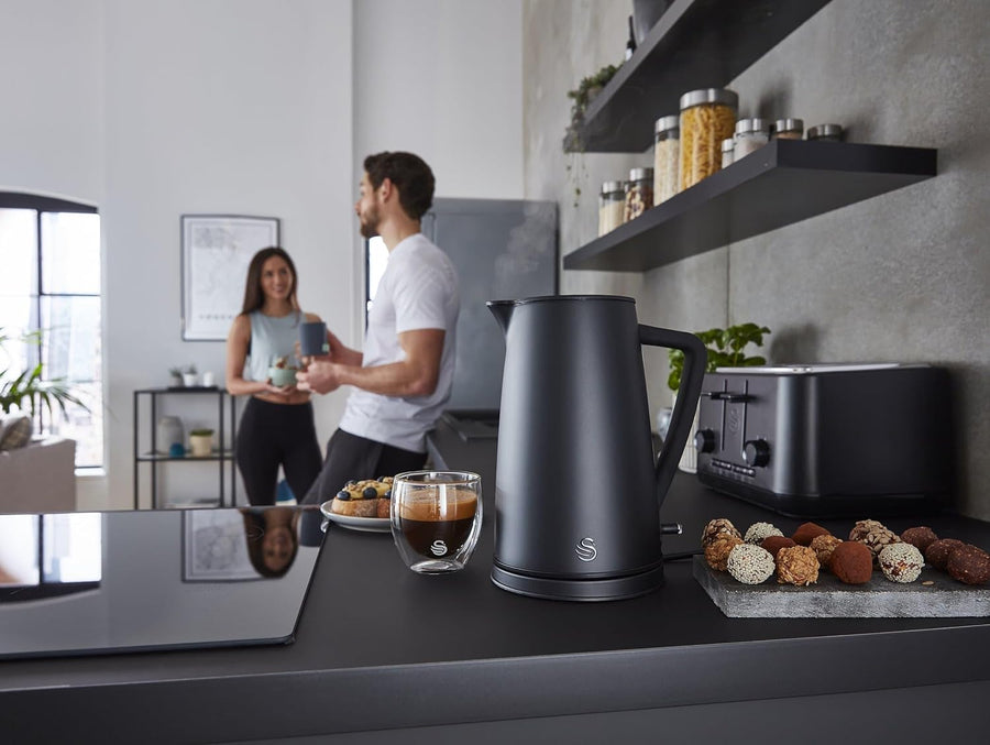 Swan SK14640BLKN Stealth Kettle Streamlined Design - Matte Black