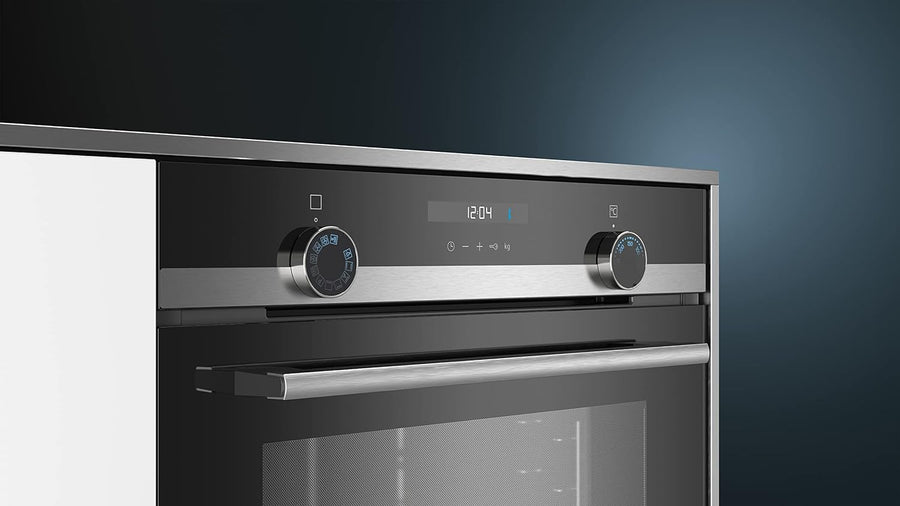 Siemens iQ500 built-in single oven. Siemens cooking shop Basil Knipe Electrics