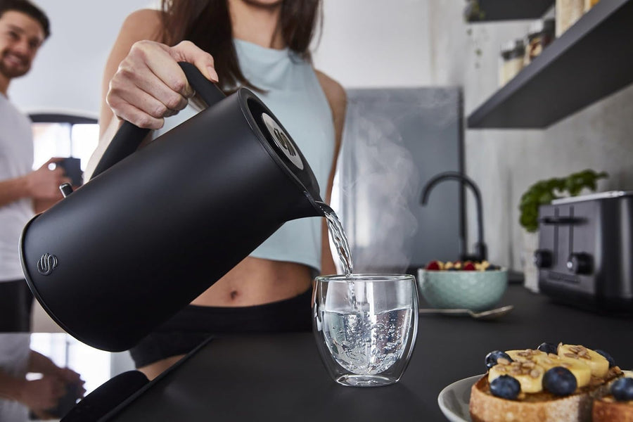 Swan SK14640BLKN Stealth Kettle Streamlined Design - Matte Black