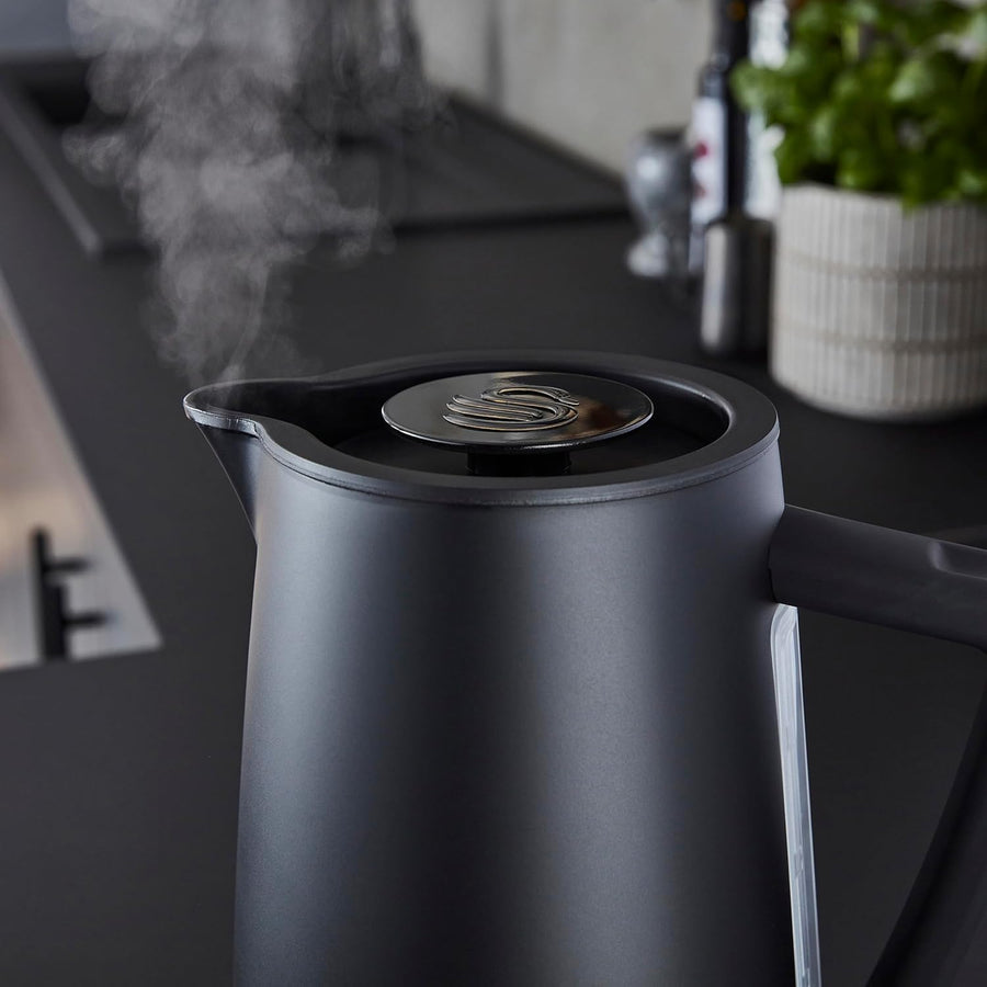 Swan SK14640BLKN Stealth Kettle Streamlined Design - Matte Black