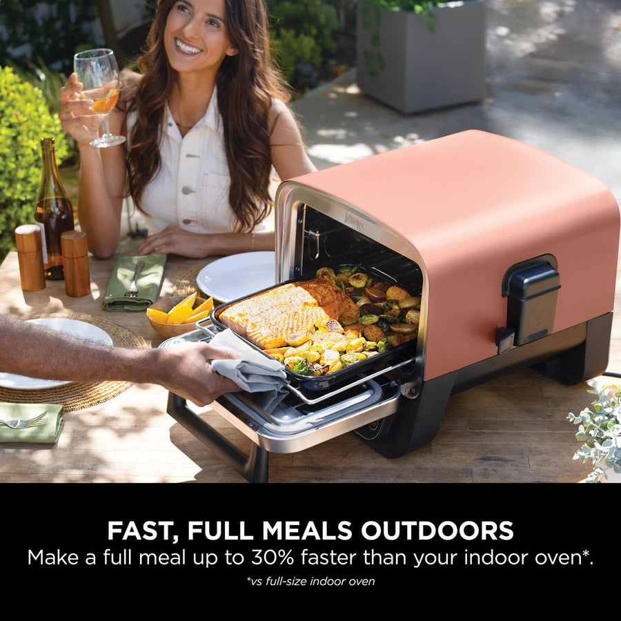 Ninja OO101UK Woodfire outdoor oven, Artisan Pizza maker and BBQ