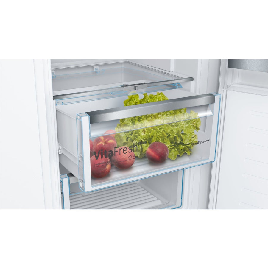 BOSCH BUILT IN FRIDGE WITH 5 YEAR GUARANTEE 