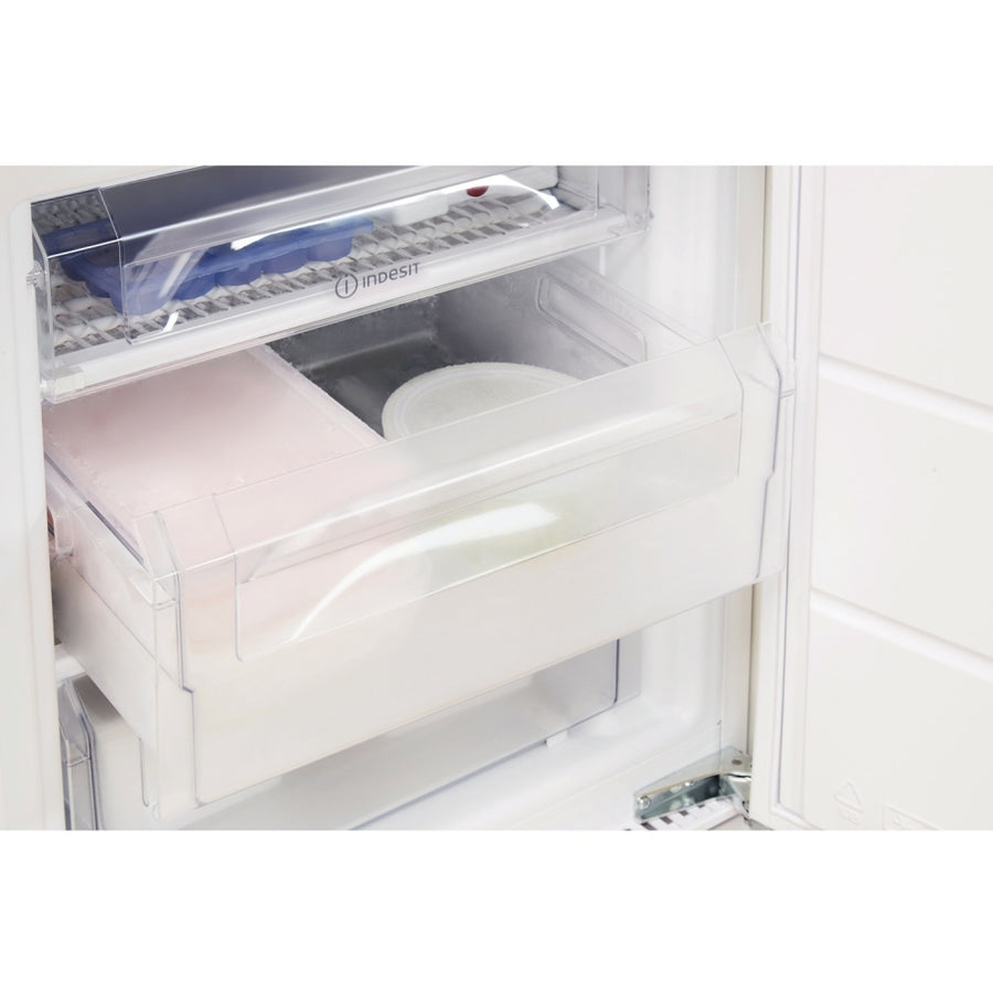 Indesit INBUFZ011.UK built-in undercounter freezer