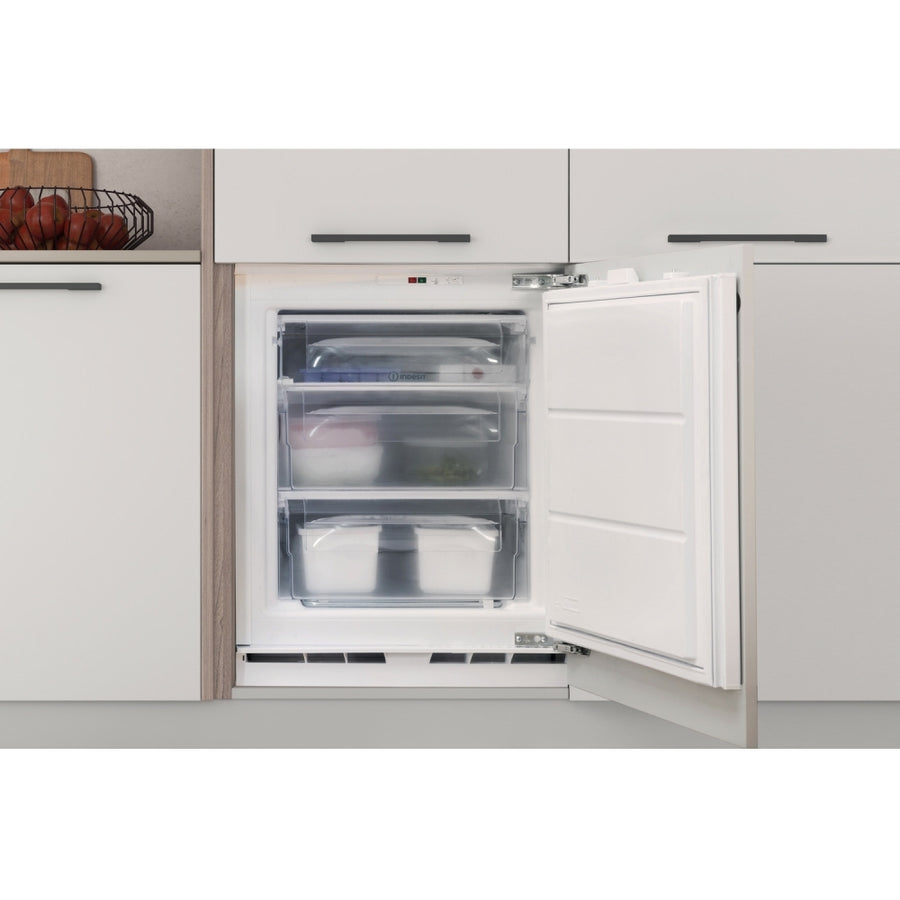 Indesit INBUFZ011.UK built-in undercounter freezer