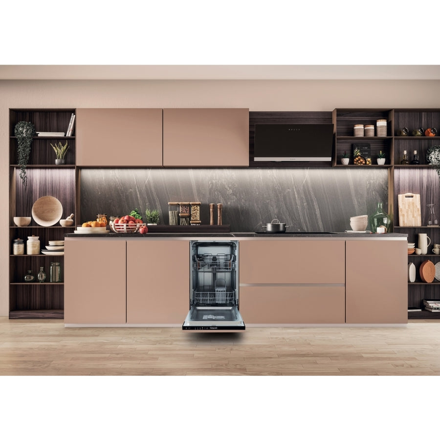 Hotpoint HP2IE10CS80UK 10-place integrated slimline dishwasher