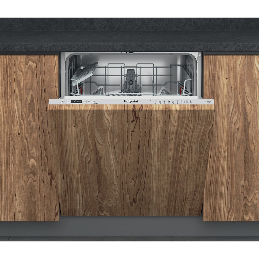 Hotpoint H2IHD526UK 14-place setting integrated dishwasher