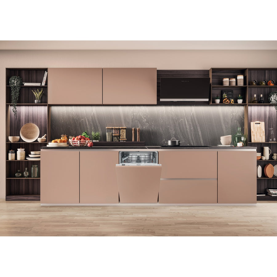 Hotpoint H2IHD526UK 14-place setting integrated dishwasher