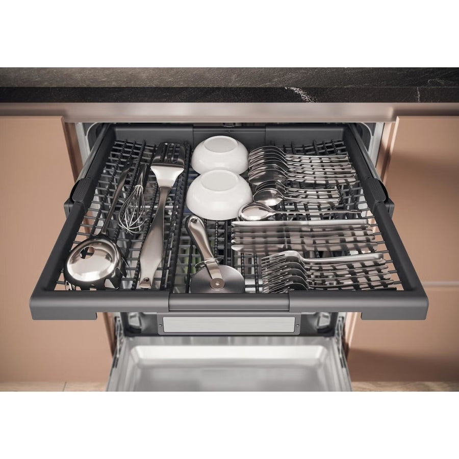 Hotpoint H7IHP42LUK Integrated MaxiSpace 15-place setting dishwasher [top cutlery rack]