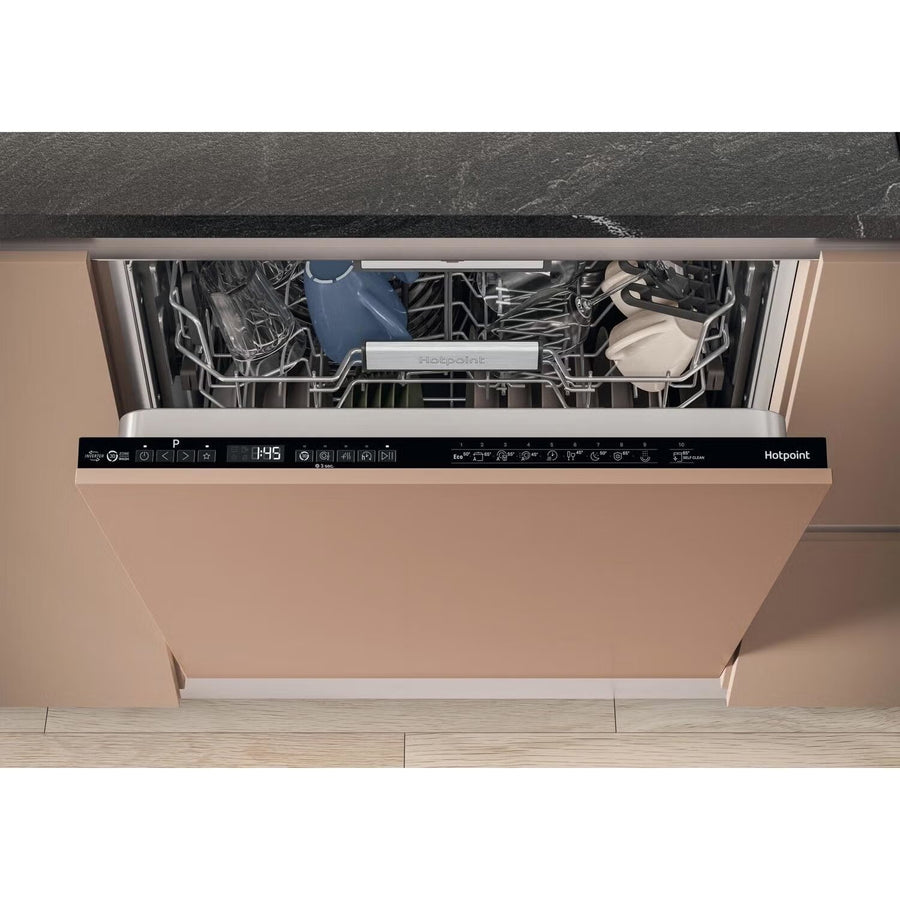 Hotpoint H7IHP42LUK Integrated MaxiSpace 15-place setting dishwasher [top cutlery rack] *LAST ONE*