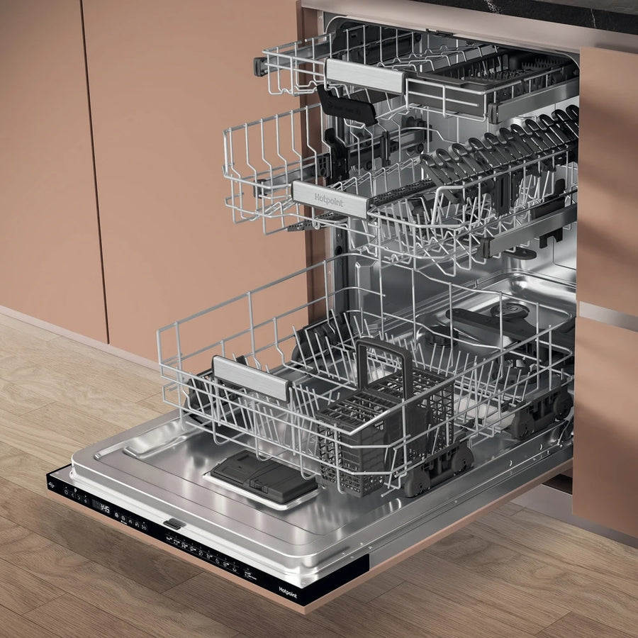 Hotpoint H8IHP42L Hydrofroce 14 place setting Fully Integrated Dishwasher [top cutlery rack]