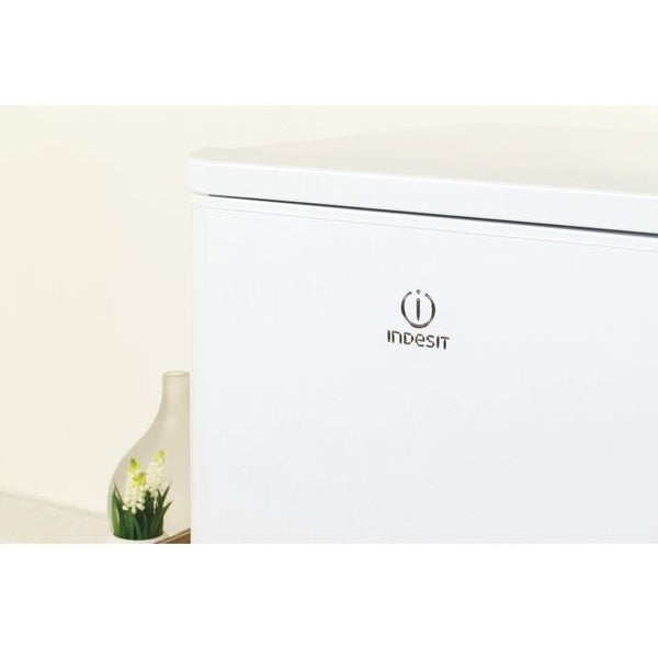 Indesit IBD5515W Freestanding 60/40 Fridge Freezer In White