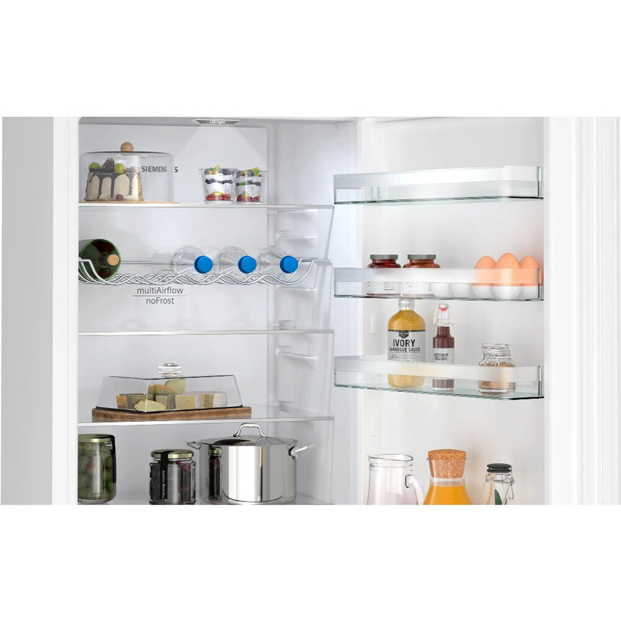 Siemens KG39NXWDFG iQ300 white fridge freezer. Shop Basil Knipe Electrics for Siemens Refrigeration 