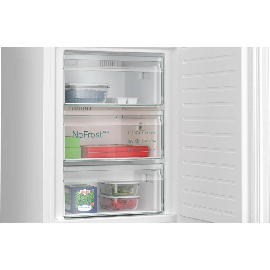 Siemens KG39NXWDFG iQ300 Total No Frost Fridge Freezer - white [Free 5-year parts & labour guarantee]