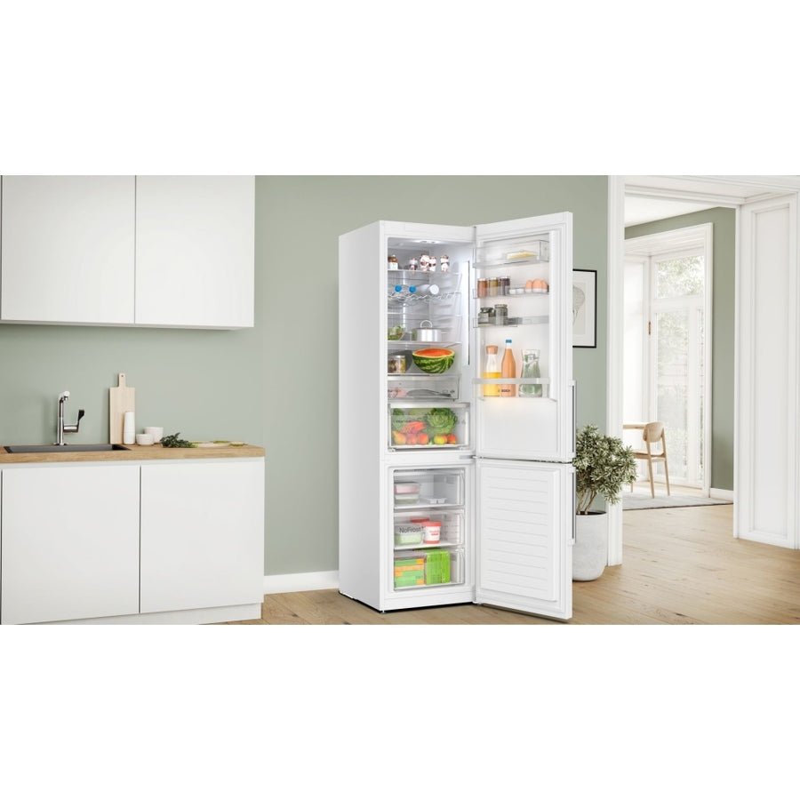 BOSCH Series 6 KGN39AWCTG 70/30 Frost Free Fridge Freezer - White [Free 5-year parts & labour guarantee]