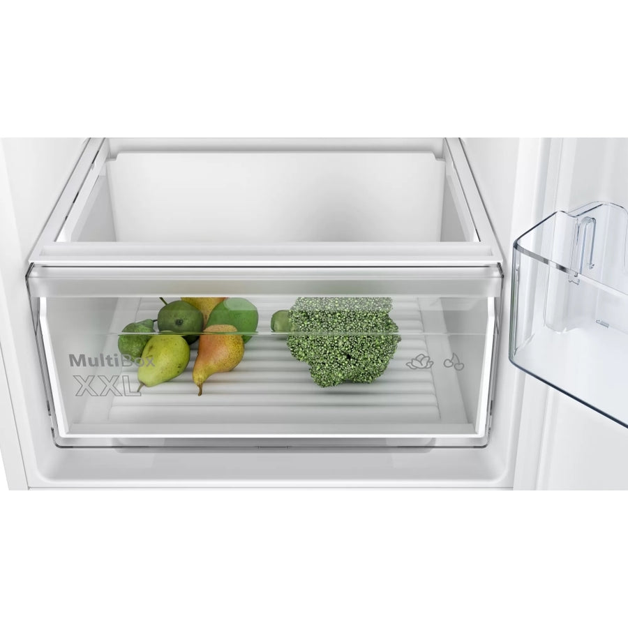 Bosch KIN86NFE0G Series 2 60/40 frost free fridge freezer [Free 5-year parts & labour guarantee]