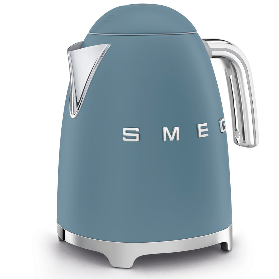 Smeg KLF03SBMUK 50's stlye kettle - Matte Storm Blue