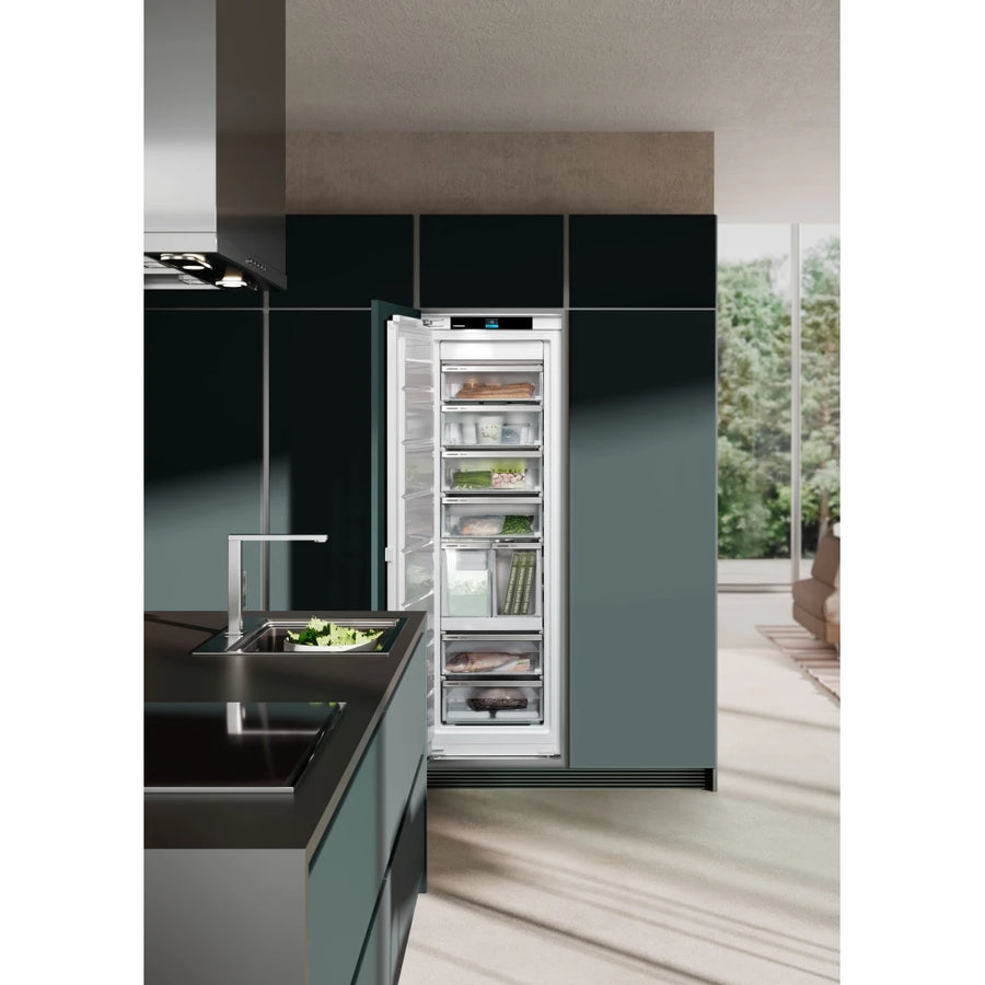 Liebherr SIFNe 5188 Peak NoFrost Built-In Freezer W plumbed Ice Maker [Fixed hinge]