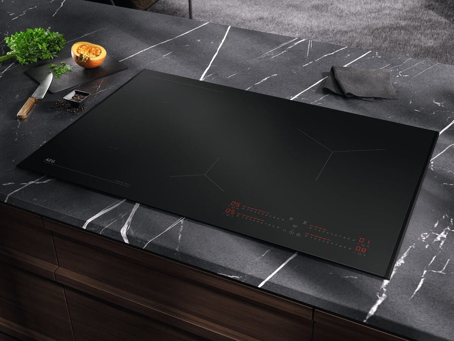 AEG NII84B10AB 7000 Series 80cm 5 Zone Bridge Induction Hob
