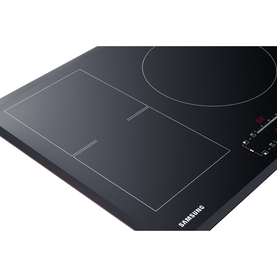 Samsung NZ84F7NC6AB - 80cm Induction Hob With AnyPlace Zone [5 year parts & labour warranty]