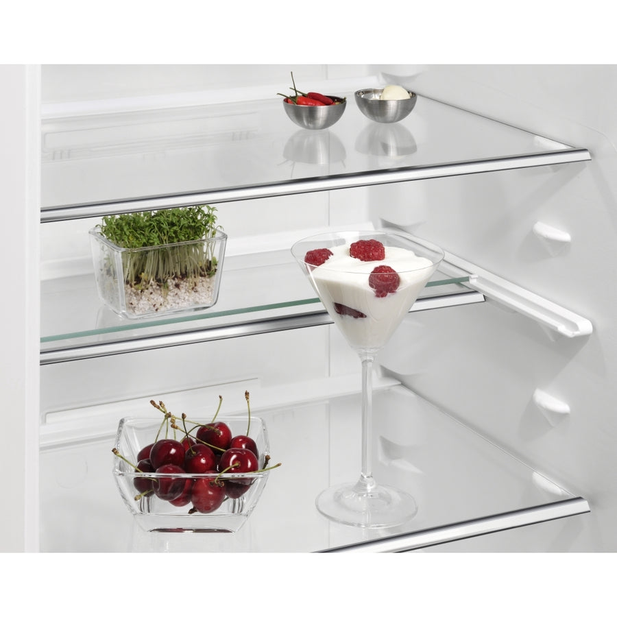 AEG OSC6T185ES TwinTech® 50/50 Built-in fridge freezer [sliding hinge]