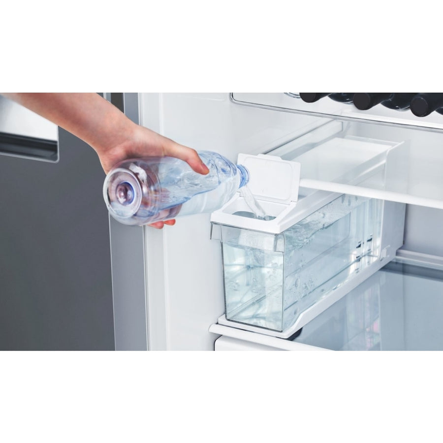 Hisense RS694N4TIE American Style Fridge Freezer With Non-Plumbed Ice & Water - Stainless Steel