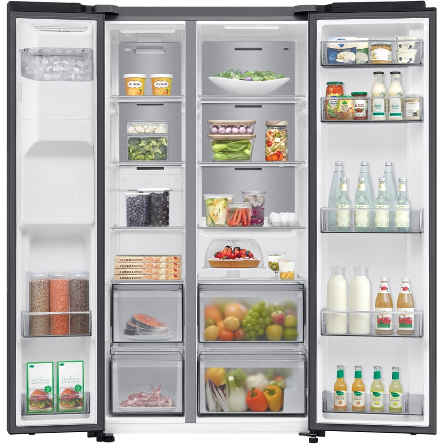 Samsung RS70F64KDFEU Series 6 AI Plumbed American fridge freezer - Black