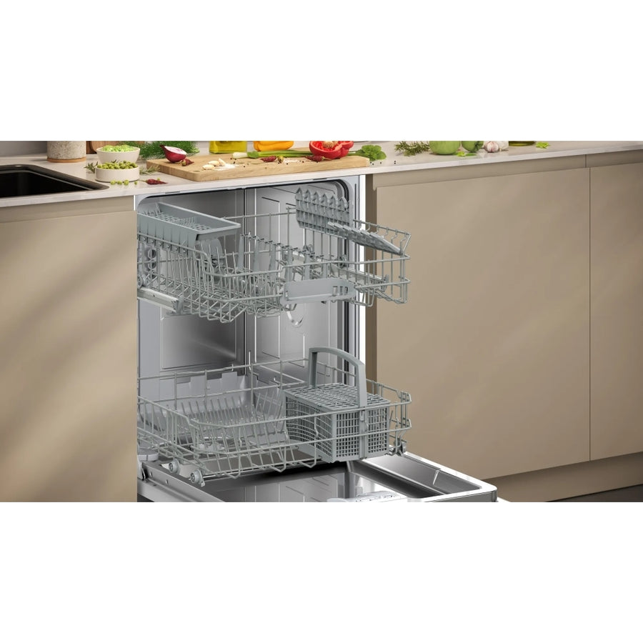 Neff S153HTX02G N30 13-place setting integrated dishwasher