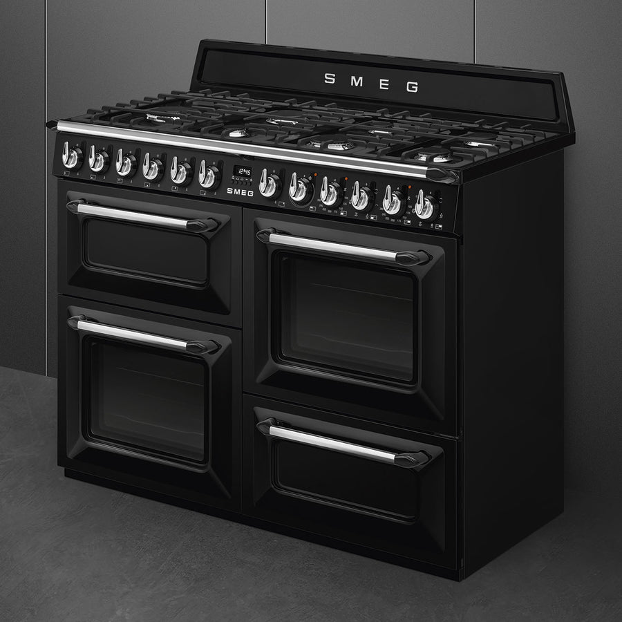 Smeg TR4110BL1 110cm dual fuel Victoria range cooker in black