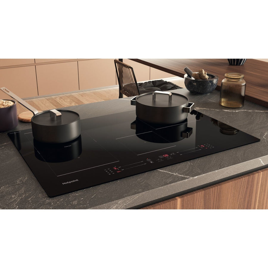 Hotpoint TS6477CCPNE CleanProtect 77cm 4 zone Induction Hob