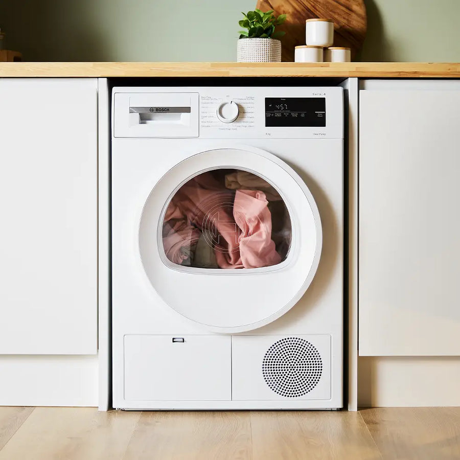 Bosch Series 4 WTH85225GB 8kg Heat Pump Tumble Dryer - White [Free 5-year parts & labour guarantee]