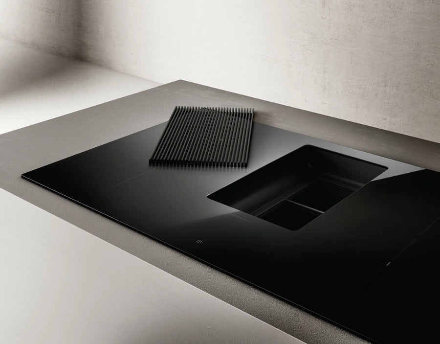 Elica NIKOLATESLAPRIME S+ Venting Induction Hob [duct-out]