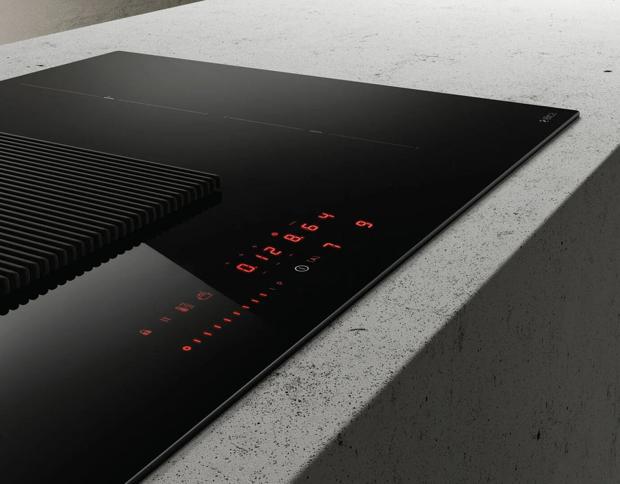 Elica NIKOLATESLAPRIME S+ Venting Induction Hob [duct-out]