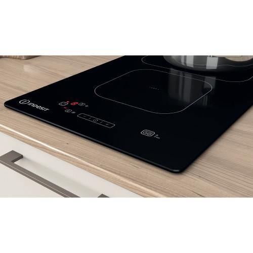 Indesit IS19Q30NE 30cm Glass Induction Hob