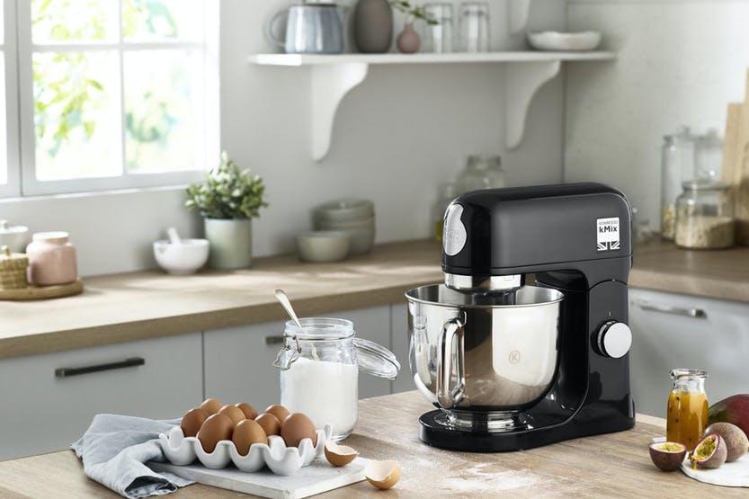 kMix All Black Stand Mixer KMX750AAB