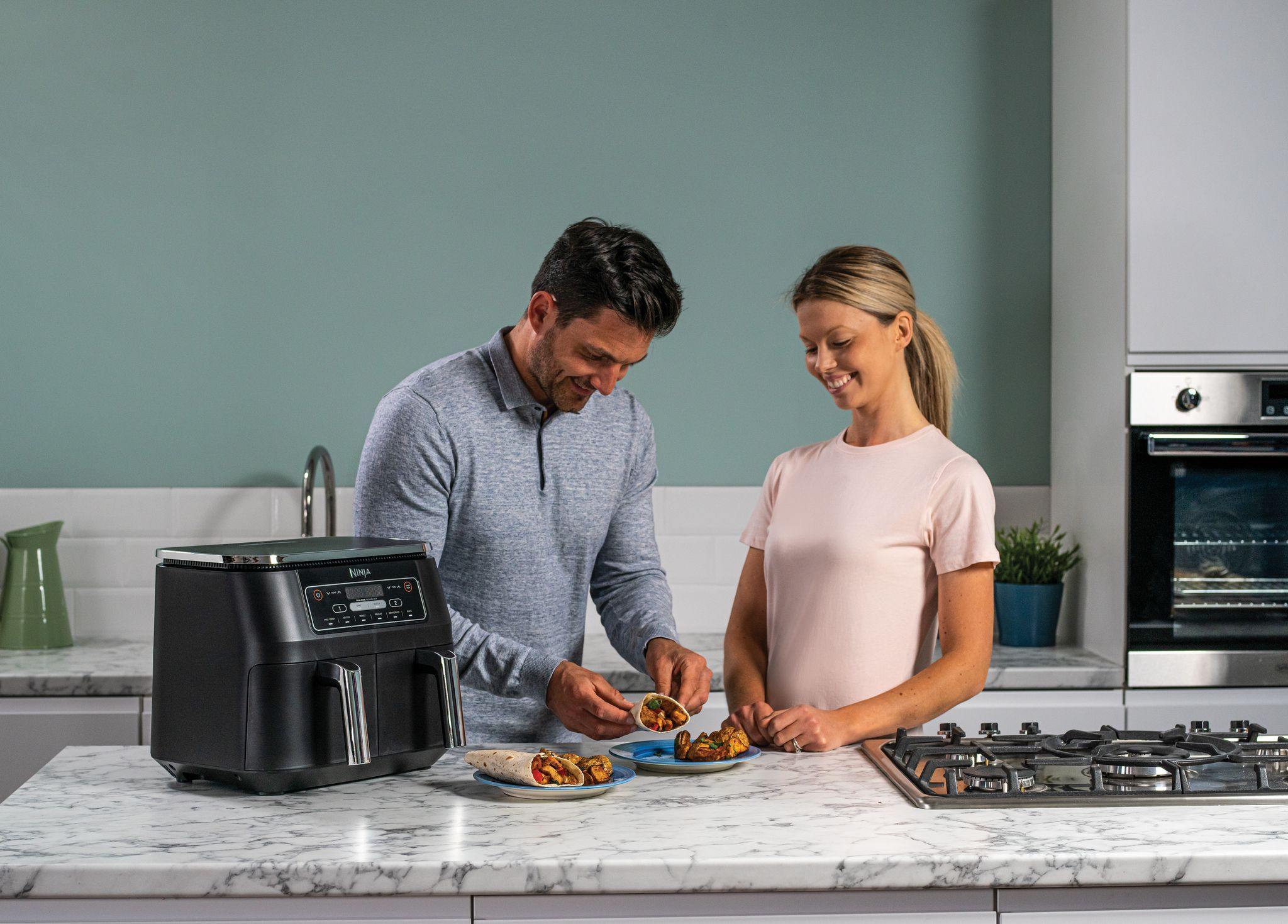 NINJA Foodi Dual Zone AF300UK Air Fryer Basil Knipe Electrics